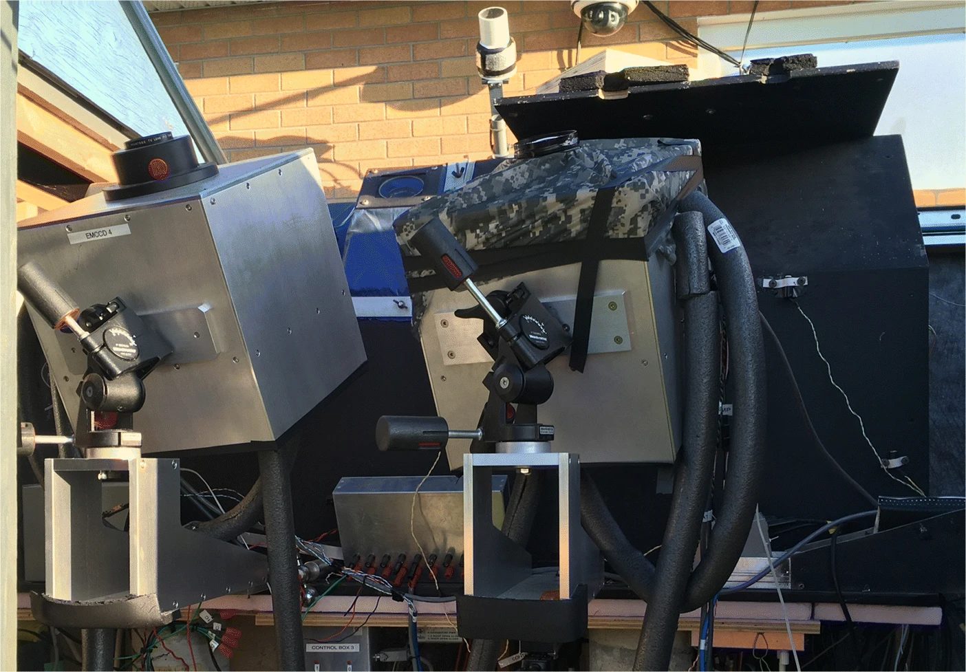 Close-up of the CAMO tracking optics